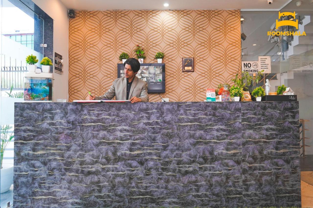 Hotel Ls 21 Badshahpur Kültér fotó